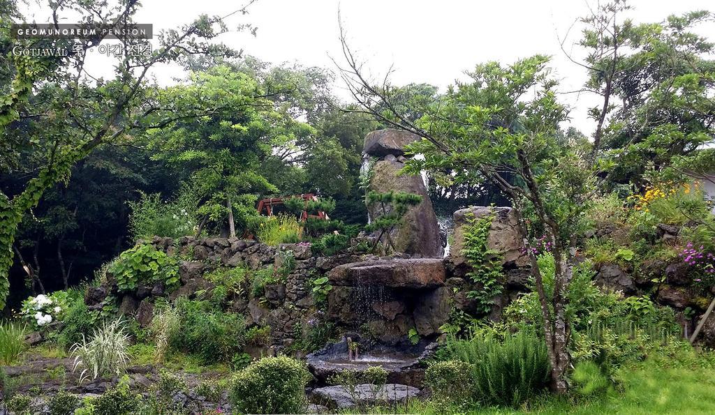 Gotjawal Geomunoreum Pension เมืองเชจู ภายนอก รูปภาพ