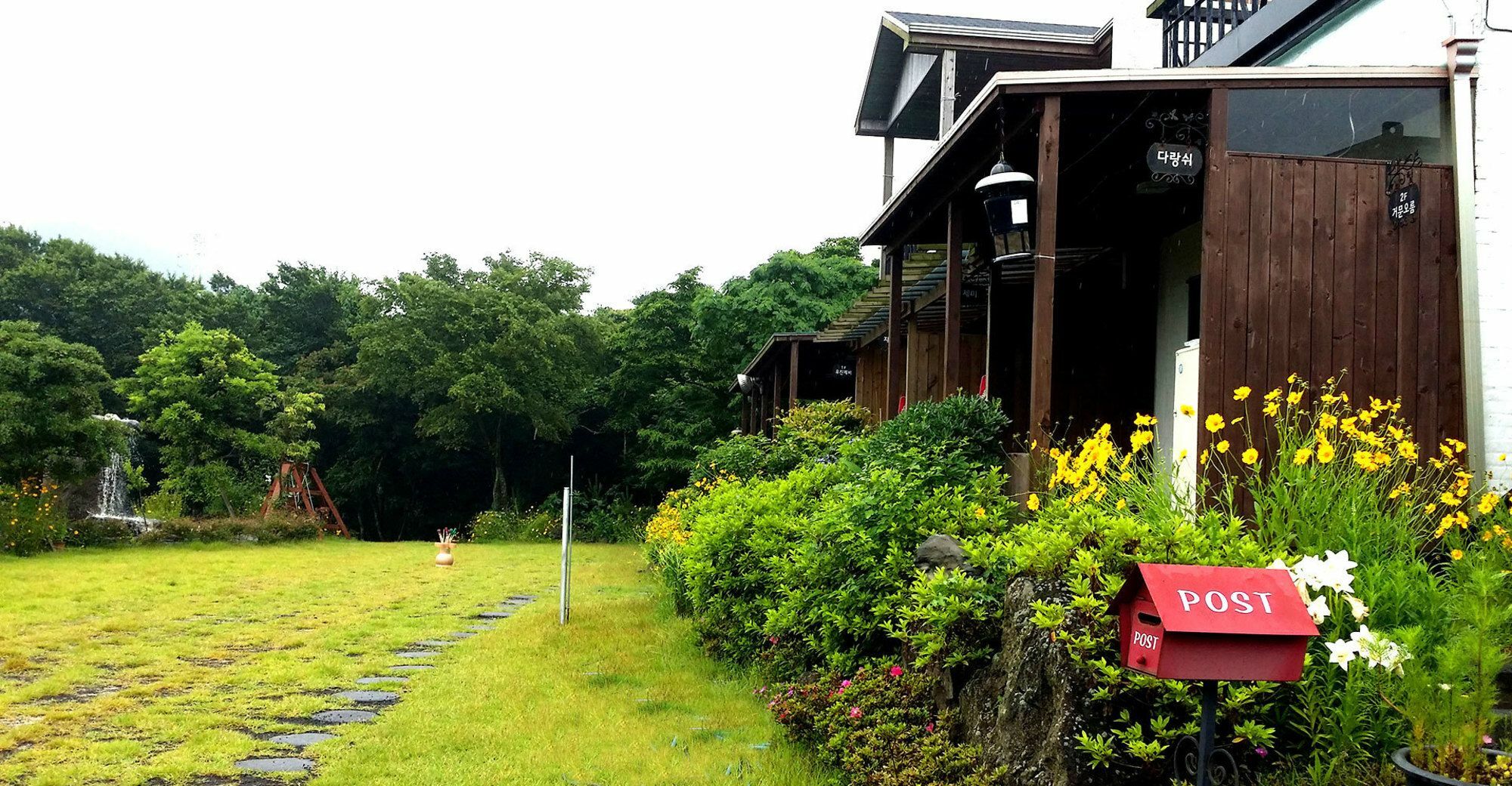 Gotjawal Geomunoreum Pension เมืองเชจู ภายนอก รูปภาพ